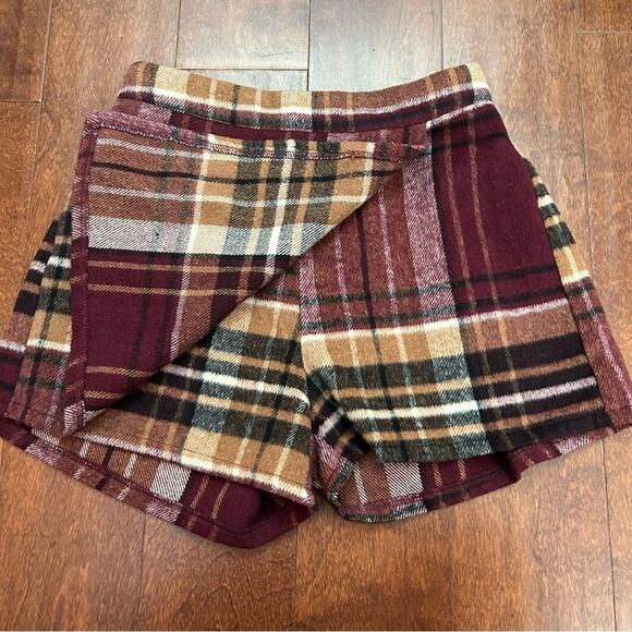 Amazing Lace Women’s Clueless Plaid Wool Blend Skort, Size Small - Picture 8 of 12